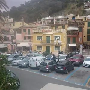 https://affittacamere-villa-giulia.hotelitalianriviera.com