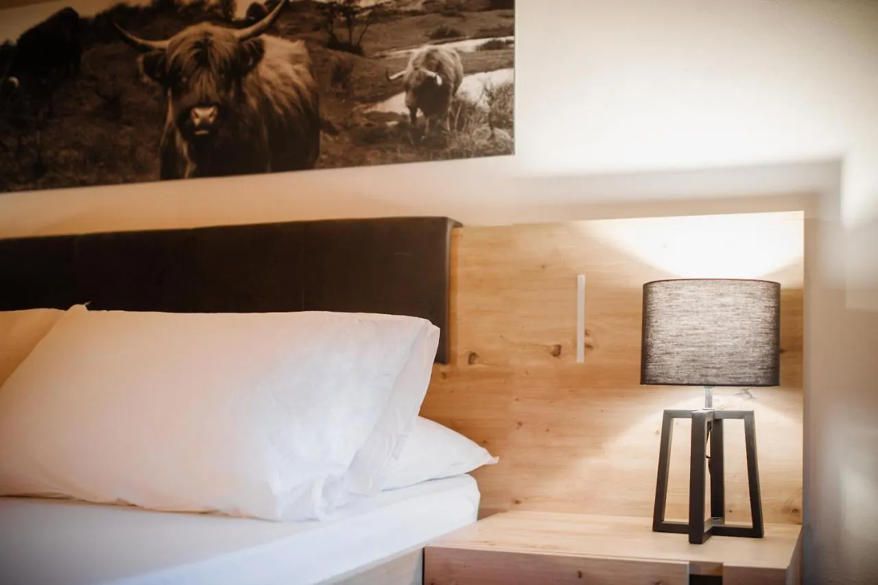 Elbi Suites - Countryside Retreat Liedolo 0*,  Italië
